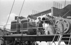 [Alberto Gasparini, figlio del fotografo Antonio Gasparini, alla fiera di Milano nel 1959]