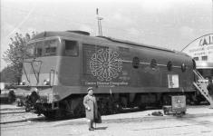 [Alberto Gasparini, figlio del fotografo Antonio Gasparini, alla fiera di Milano nel 1959]