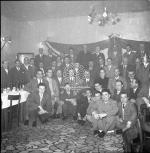 [Foto di gruppo e coppie]