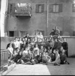 [Foto di gruppo e coppie]