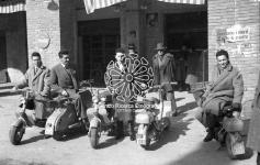 [Foto di gruppo e coppie]