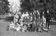 [Foto di gruppo e coppie]