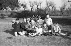 [Foto di gruppo e coppie]