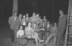 [Foto di gruppo e coppie]