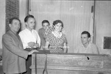 [Foto di gruppo e coppie]