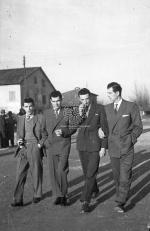 [Foto di gruppo e coppie]