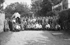 [Foto di gruppo e coppie]