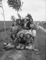 [Foto di gruppo e coppie]