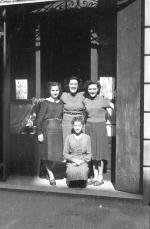 [Foto di gruppo e coppie]