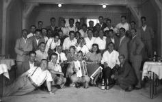 [Foto di gruppo e coppie]