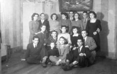 [Foto di gruppo e coppie]