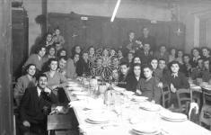 [Foto di gruppo e coppie]