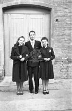 [Foto di gruppo e coppie]