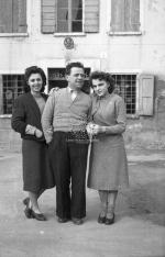 [Foto di gruppo e coppie]