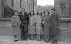 [Foto di gruppo e coppie]