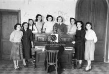 [Foto di gruppo e coppie]