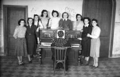 [Foto di gruppo e coppie]