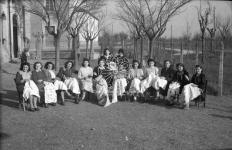 [Foto di gruppo e coppie]