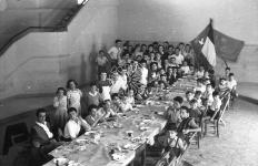 [Foto di gruppo e coppie]