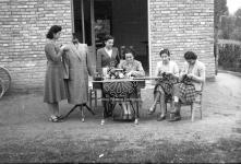 [Foto di gruppo e coppie]