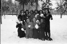 [Foto di gruppo e coppie]