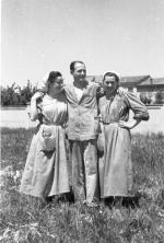 [Foto di gruppo e coppie]