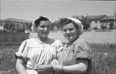 [Foto di gruppo e coppie]