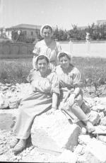 [Foto di gruppo e coppie]