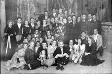 [Foto di gruppo e coppie]