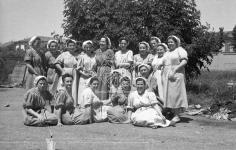 [Foto di gruppo e coppie]